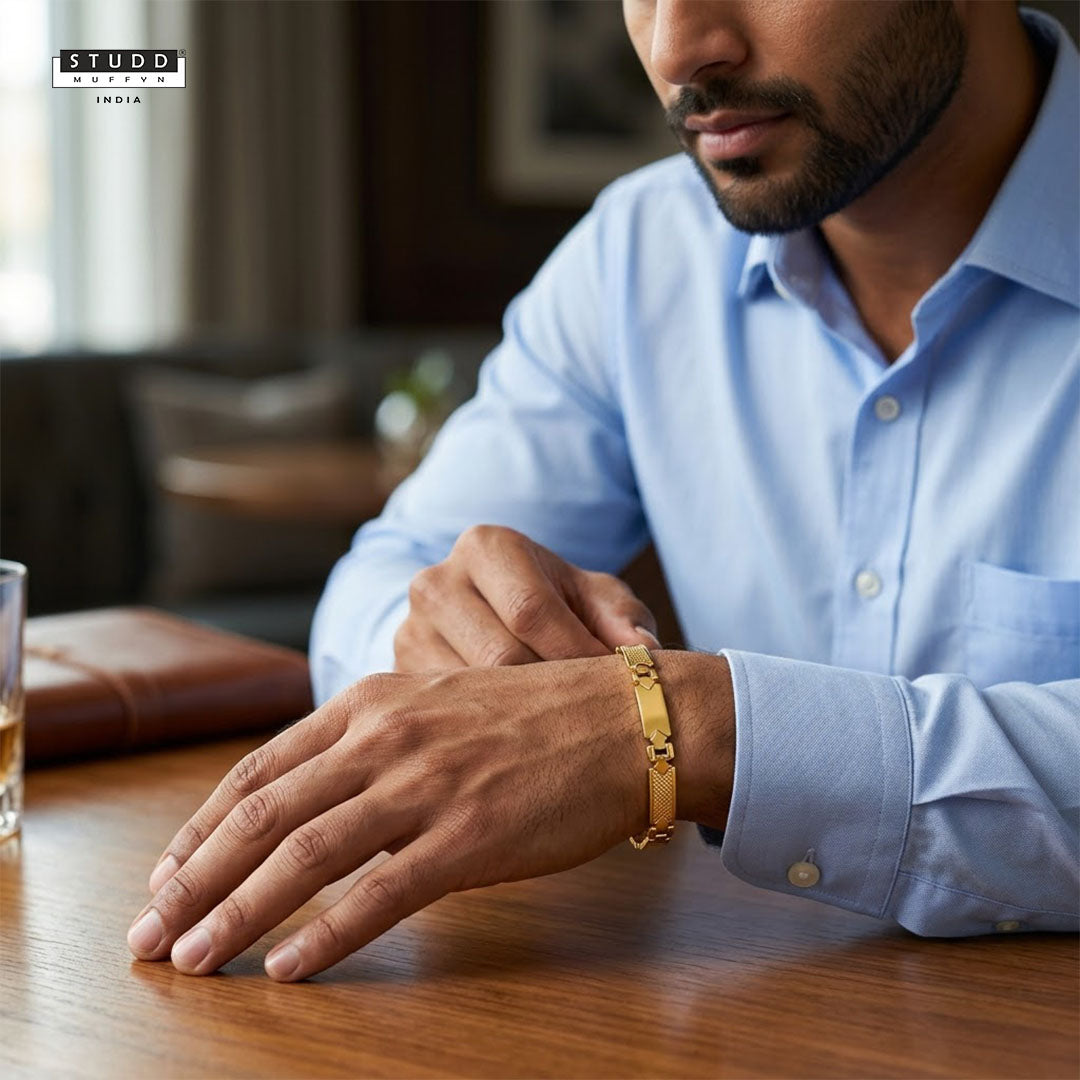 Arrow Bracelet โ 24K Gold Tone