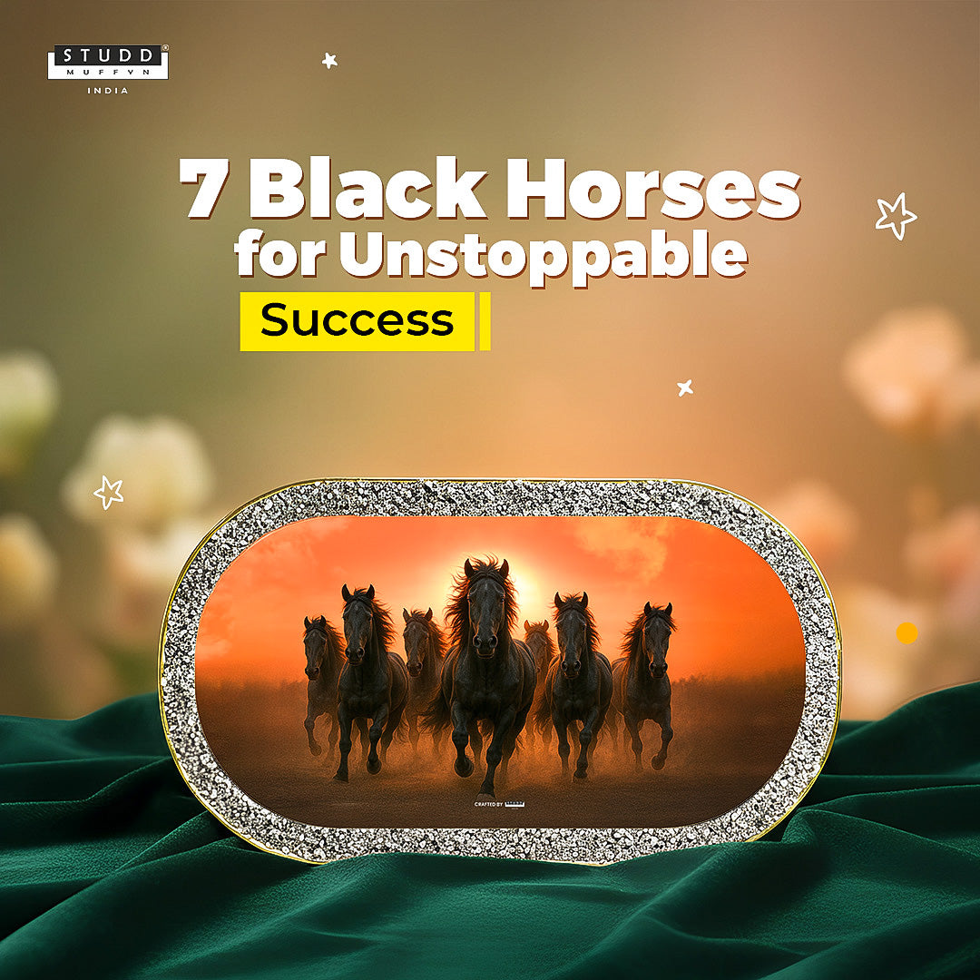 7 Black Horses Pyrite Plate [Capsule Frame]