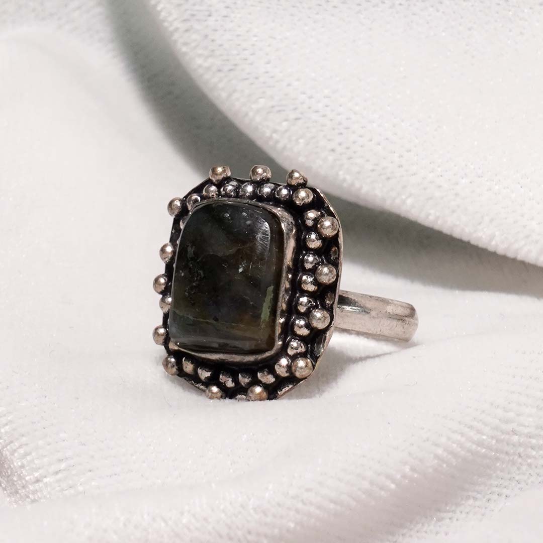 Labradorite Ring