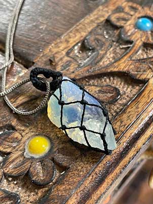 Opalite Mesh Weave Crystal Pendant